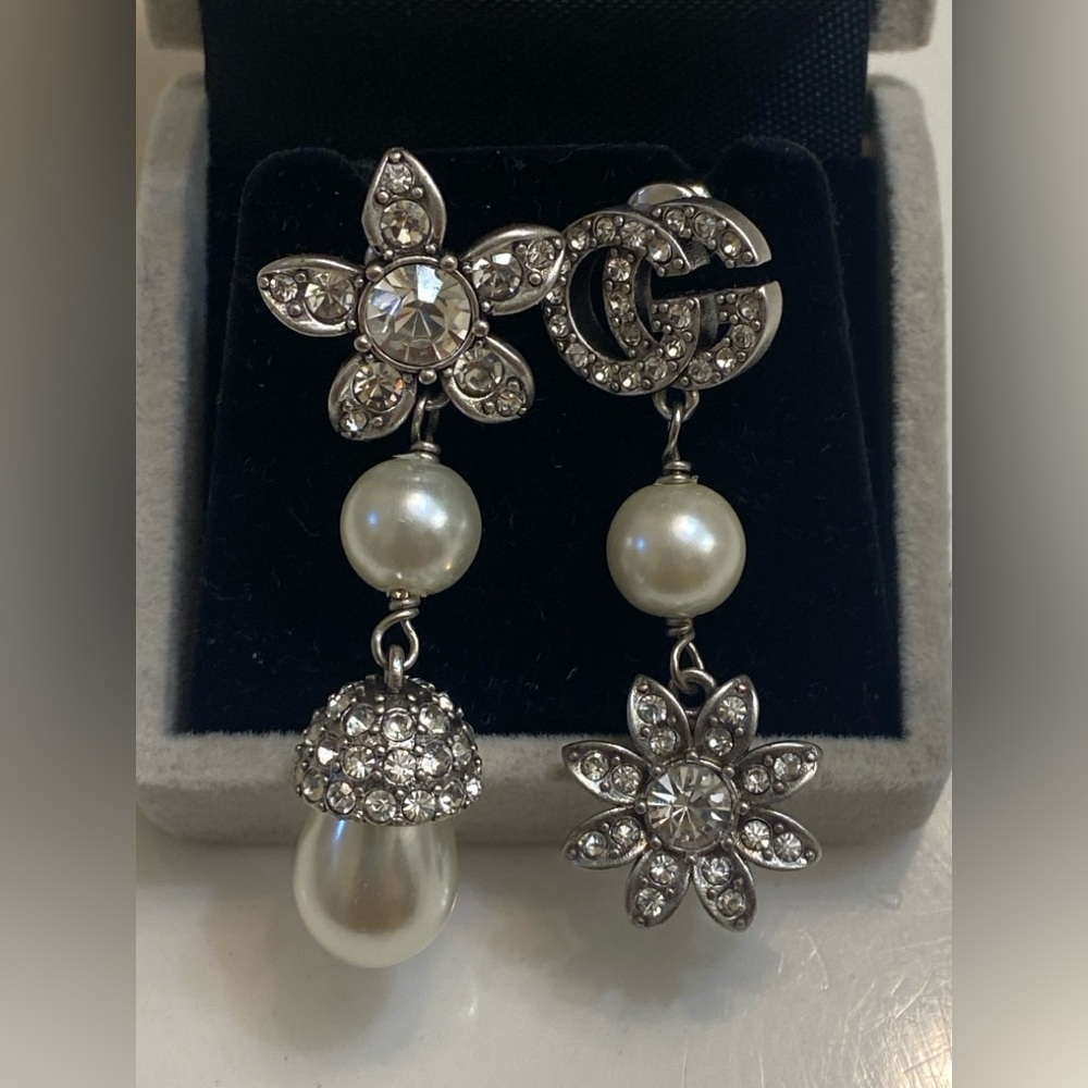 Mismatched Gucci 925 Silver Crystal & Pearl Asymmetrical Drop Earrings - Picture 6 of 6